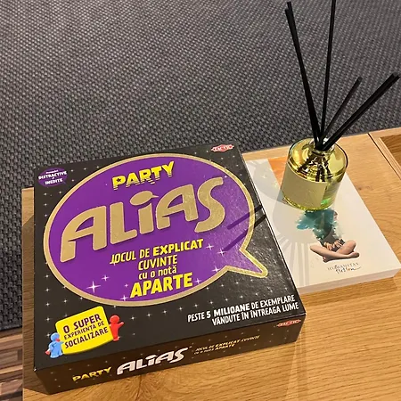 Moove13 - Piata Victoriei, Modern Ultra *