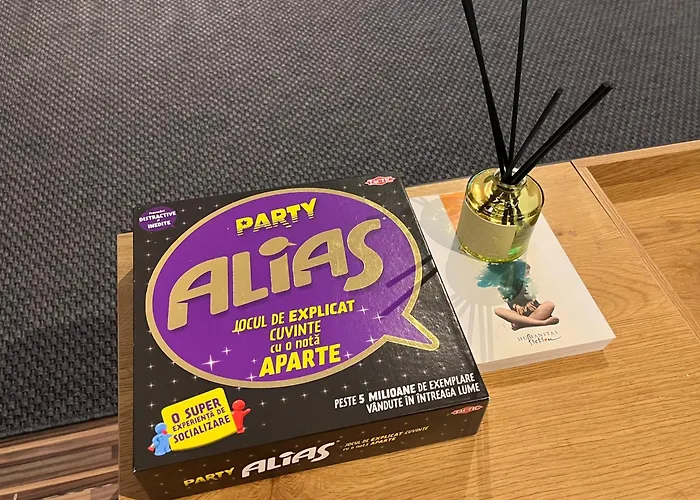 Moove13 - Piata Victoriei, Modern Ultra *