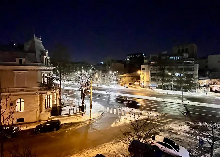 Moove13 - Piata Victoriei, Modern Ultra Apartament Bukareszt